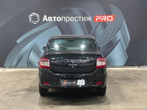 Renault Logan II с пробегом 2015 года, цена 425 000 рублей, 170532 км, седан, Автокод Объявления