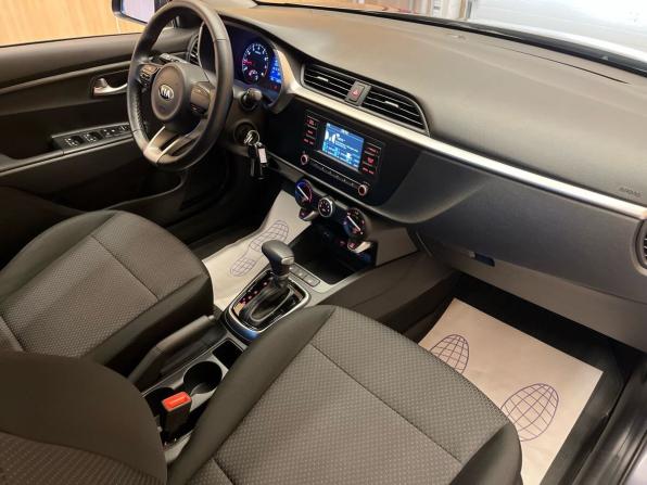 Kia Rio IV Рестайлинг с пробегом 2021 года, цена 1 849 000 рублей, 43000 км, хэтчбек, Автокод Объявления