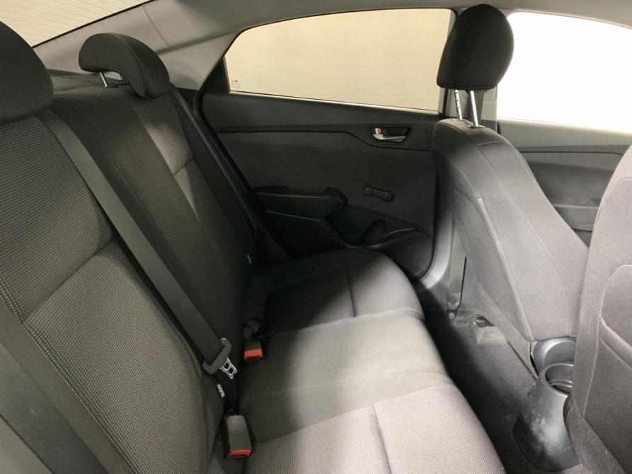 Hyundai Solaris II Москва  - изображение 17