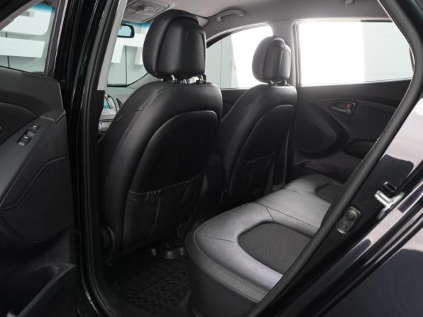 Hyundai ix35 I Рестайлинг с пробегом 2015 года, цена 1 599 000 рублей, 109231 км, внедорожник, Автокод Объявления