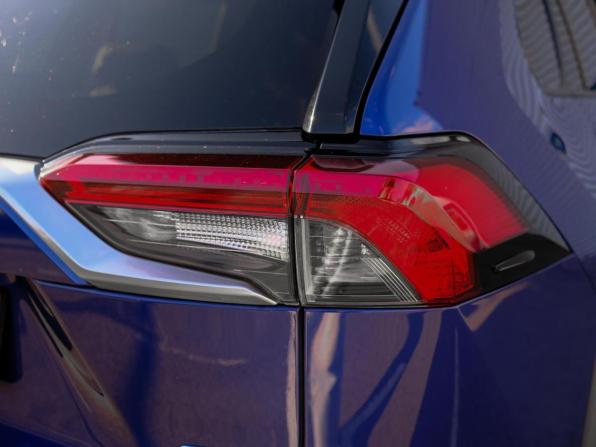 Toyota RAV4 V (XA50) с пробегом 2021 года, цена 2 969 000 рублей, 85899 км, внедорожник, Автокод Объявления
