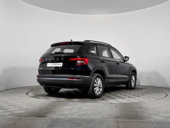 Skoda Karoq I с пробегом 2021 года, цена 2 247 960 рублей, 91745 км, внедорожник, Автокод Объявления