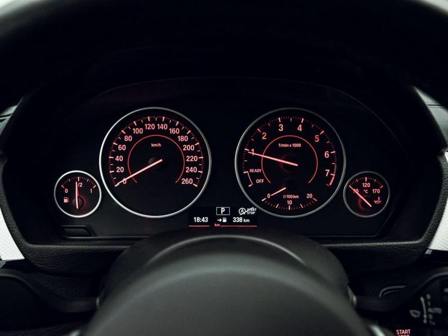 BMW 3 серии VI (F3x) Рестайлинг Екатеринбург  - изображение 9