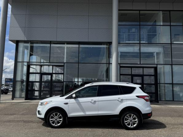 Ford Kuga II Рестайлинг с пробегом 2016 года, цена 1 745 000 рублей, 91826 км, внедорожник, Автокод Объявления