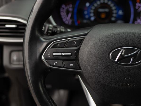 Hyundai Santa Fe IV с пробегом 2020 года, цена 3 150 000 рублей, 65865 км, внедорожник, Автокод Объявления