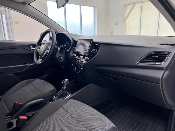 Hyundai Solaris II Рестайлинг с пробегом 2021 года, цена 1 630 000 рублей, 99916 км, седан, Автокод Объявления