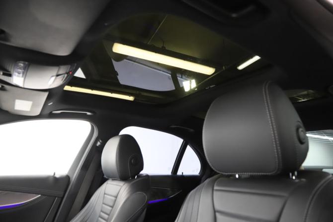 Mercedes-Benz E-Класс V (W213 S213 C238) Рестайлинг с пробегом 2020 года, цена 4 849 700 рублей, 81285 км, седан, Автокод Объявления