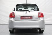 Toyota Auris I Кемерово  - изображение 29