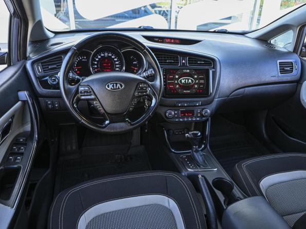 Kia Ceed II с пробегом 2013 года, цена 1 140 750 рублей, 161584 км, хэтчбек, Автокод Объявления
