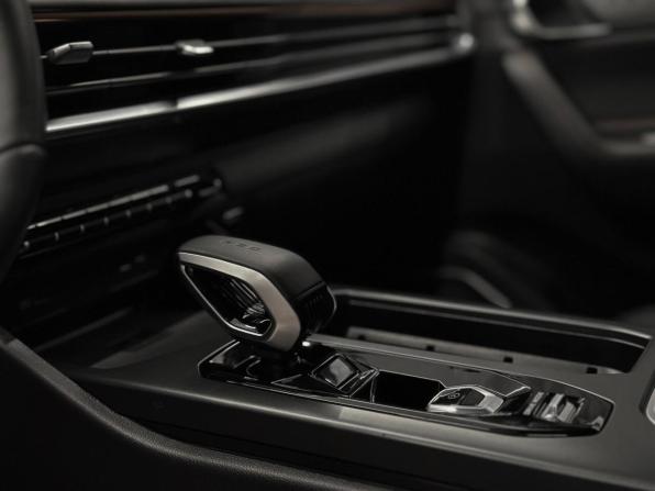 Geely Okavango I Рестайлинг с пробегом 2024 года, цена 2 650 000 рублей, 20000 км, внедорожник, Автокод Объявления