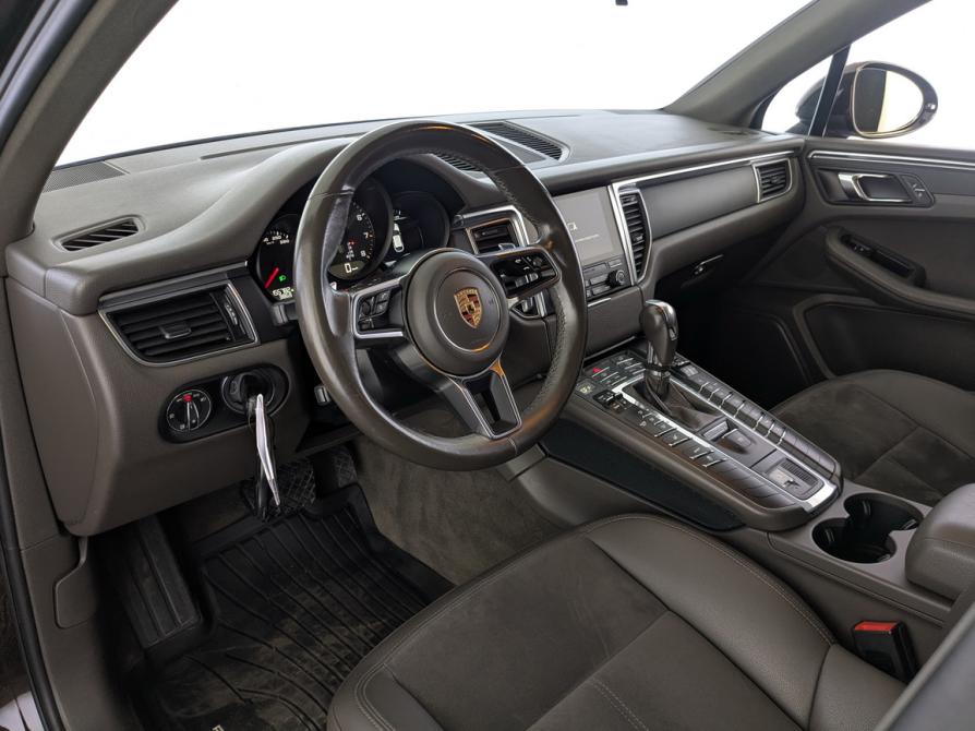 Porsche Macan I Москва  - изображение 17