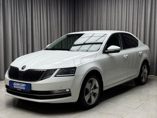 Skoda Octavia III (A7) Рестайлинг с пробегом 2019 года, цена 2 229 000 рублей, 105011 км, лифтбек, Автокод Объявления