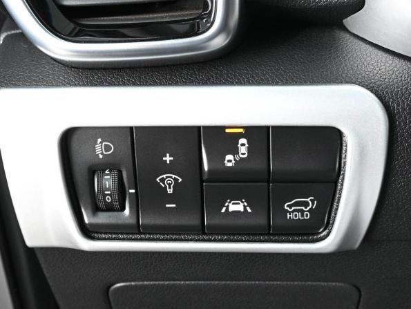 Kia Sportage IV Рестайлинг с пробегом 2018 года, цена 2 449 000 рублей, 174804 км, внедорожник, Автокод Объявления