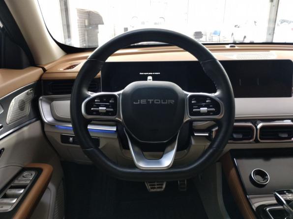 JETOUR X70+ I Рестайлинг с пробегом 2024 года, цена 2 200 000 рублей, 27800 км, внедорожник, Автокод Объявления