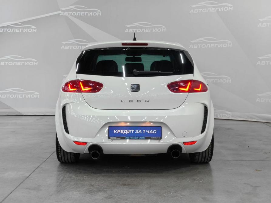 SEAT Leon II Рестайлинг Новосибирск  - изображение 4