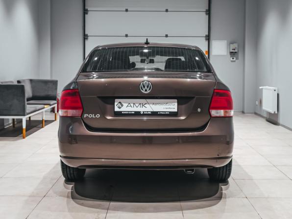 Volkswagen Polo V с пробегом 2015 года, цена 1 000 000 рублей, 167855 км, седан, Автокод Объявления