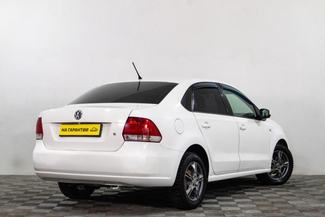Volkswagen Polo V с пробегом 2013 года, цена 599 000 рублей, 181162 км, седан, Автокод Объявления