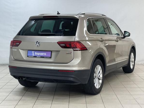 Volkswagen Tiguan II с пробегом 2017 года, цена 1 749 000 рублей, 165845 км, внедорожник, Автокод Объявления