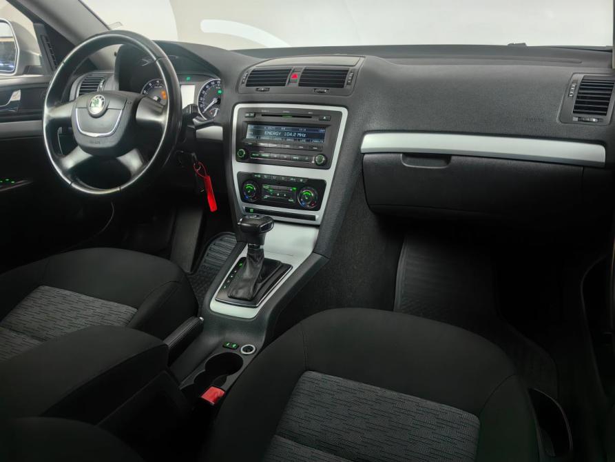 Skoda Octavia II (A5) Рестайлинг Москва  - изображение 7