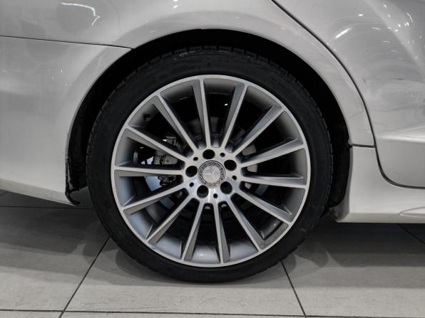 Mercedes-Benz CLS II (C218) Рестайлинг с пробегом 2014 года, цена 2 650 000 рублей, 238919 км, седан, Автокод Объявления