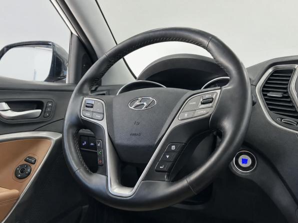 Hyundai Santa Fe III Рестайлинг с пробегом 2016 года, цена 2 170 000 рублей, 199563 км, внедорожник, Автокод Объявления