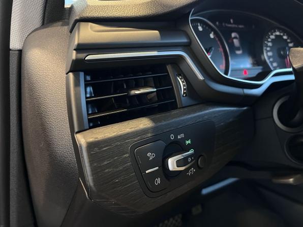 Audi A4 V (B9) с пробегом 2019 года, цена 2 212 000 рублей, 105527 км, седан, Автокод Объявления