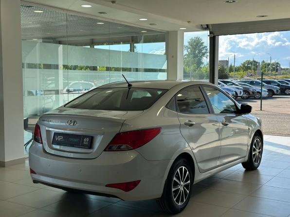 Hyundai Solaris I Рестайлинг с пробегом 2015 года, цена 1 215 000 рублей, 126677 км, седан, Автокод Объявления