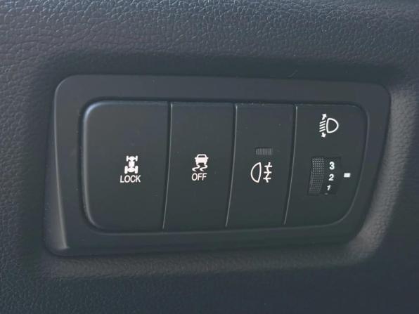 SsangYong Korando III Рестайлинг с пробегом 2013 года, цена 1 090 000 рублей, 251883 км, внедорожник, Автокод Объявления