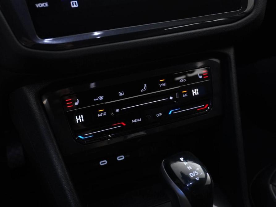 Volkswagen Tiguan II Рестайлинг Москва  - изображение 16