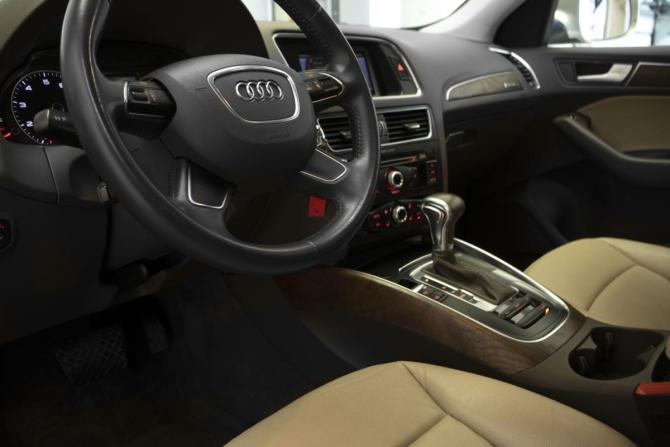 Audi Q5 I (8R) Рестайлинг с пробегом 2013 года, цена 1 650 000 рублей, 207258 км, внедорожник, Автокод Объявления