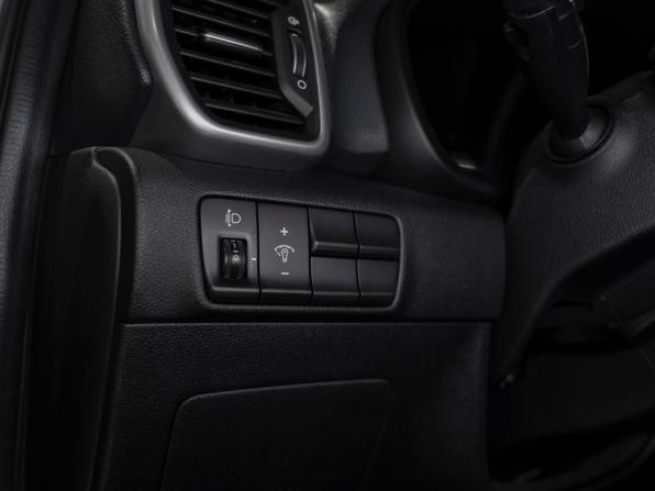 Kia Sportage IV Рестайлинг с пробегом 2019 года, цена 2 670 000 рублей, 81414 км, внедорожник, Автокод Объявления