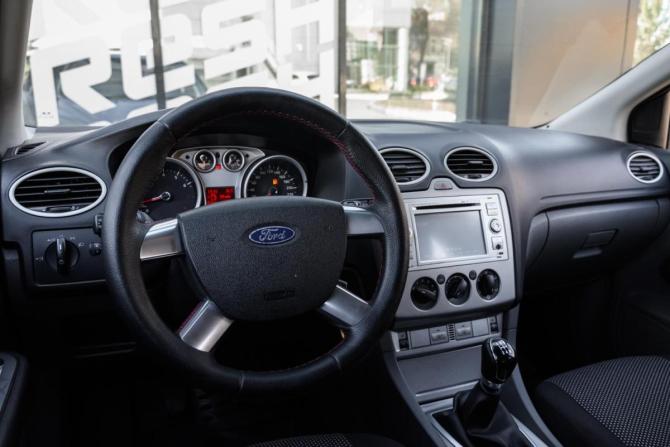 Ford Focus II Рестайлинг с пробегом 2011 года, цена 465 000 рублей, 187147 км, седан, Автокод Объявления