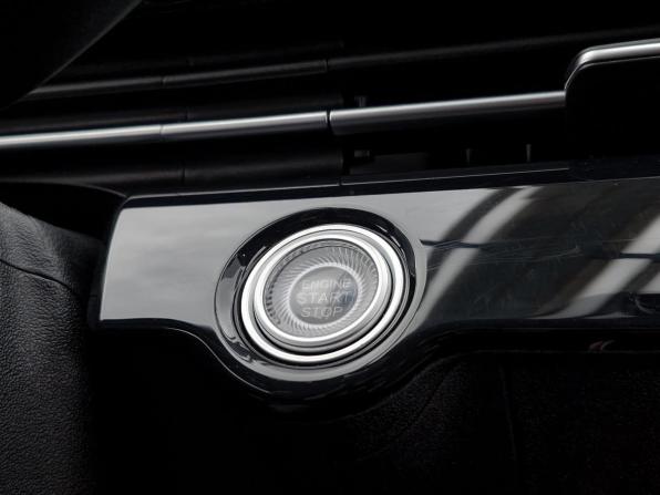 Omoda C5 I с пробегом 2023 года, цена 2 059 000 рублей, 22230 км, внедорожник, Автокод Объявления