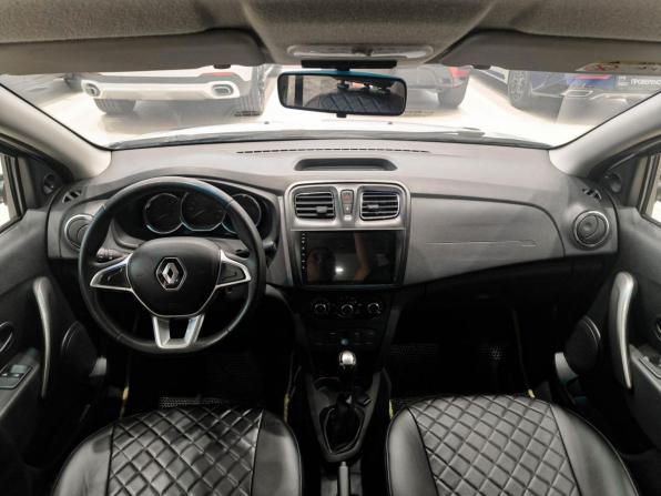 Renault Logan II Рестайлинг с пробегом 2018 года, цена 846 000 рублей, 134615 км, седан, Автокод Объявления