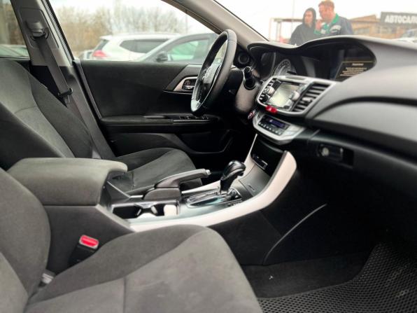 Honda Accord IX с пробегом 2013 года, цена 1 570 000 рублей, 181340 км, седан, Автокод Объявления