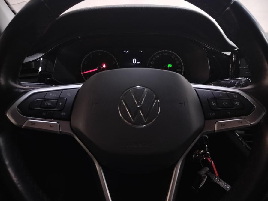 Volkswagen Polo VI Санкт-Петербург  - изображение 19