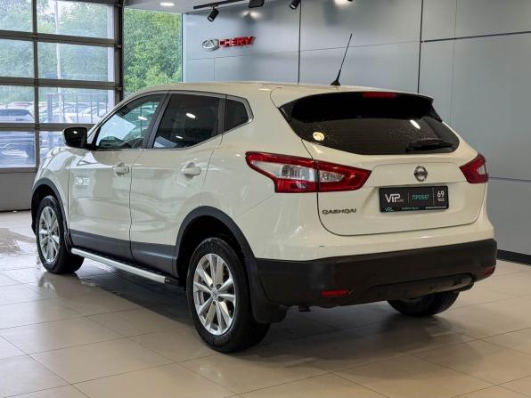 Nissan Qashqai II с пробегом 2015 года, цена 1 435 000 рублей, 86908 км, внедорожник, Автокод Объявления