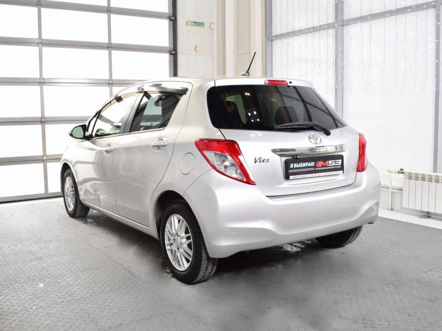 Toyota Vitz III (XP130) Кемерово  - изображение 4