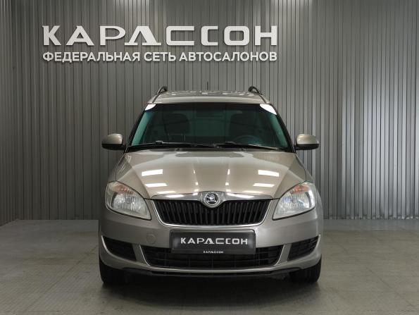 Skoda Roomster I Рестайлинг с пробегом 2013 года, цена 770 000 рублей, 194518 км, минивэн, Автокод Объявления
