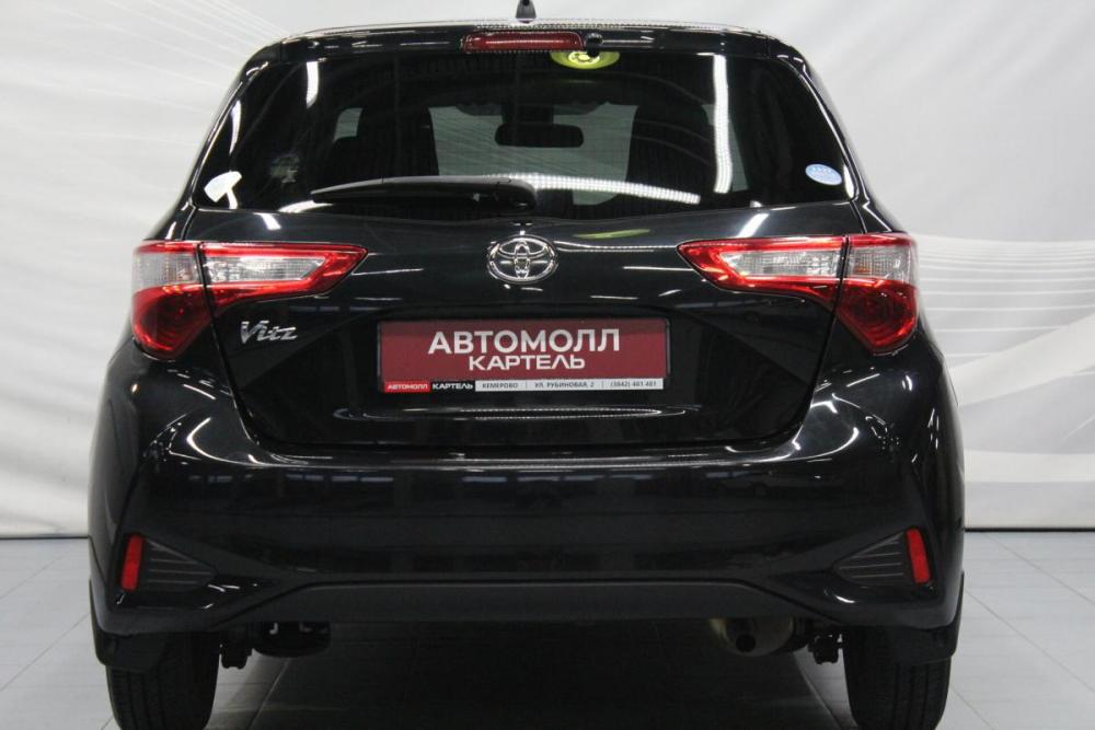 Toyota Vitz III (XP130) Рестайлинг Кемерово  - изображение 9
