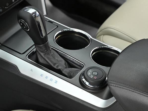 Ford Explorer V с пробегом 2013 года, цена 1 349 000 рублей, 222000 км, внедорожник, Автокод Объявления