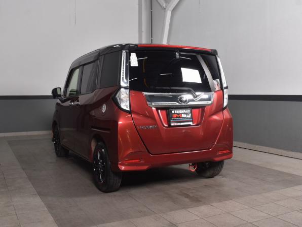 Toyota Roomy I Рестайлинг с пробегом 2021 года, цена 1 329 995 рублей, 54534 км, микровэн, Автокод Объявления