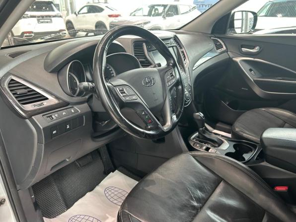 Hyundai Santa Fe III с пробегом 2013 года, цена 1 395 000 рублей, 292509 км, внедорожник, Автокод Объявления