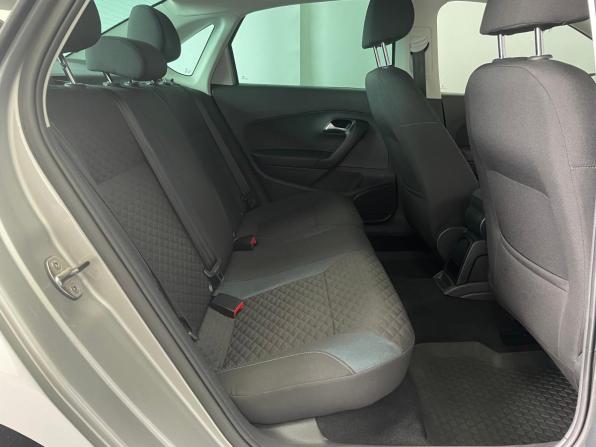 Volkswagen Polo V Рестайлинг с пробегом 2019 года, цена 1 395 000 рублей, 60731 км, седан, Автокод Объявления