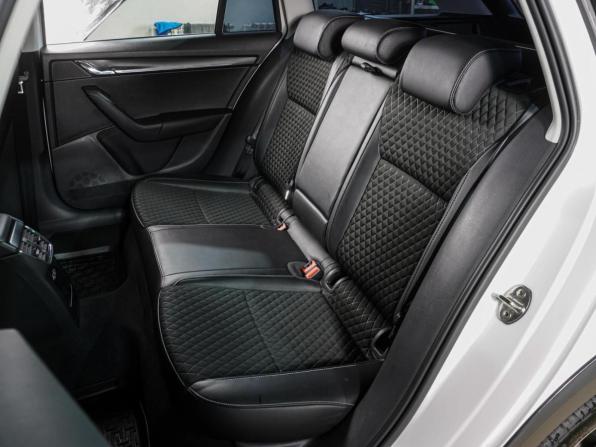 Skoda Octavia III (A7) Рестайлинг с пробегом 2019 года, цена 1 999 000 рублей, 42810 км, универсал, Автокод Объявления