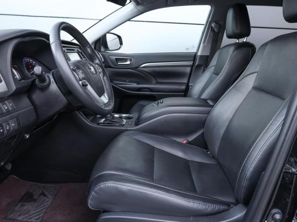 Toyota Highlander III (XU50) Рестайлинг с пробегом 2019 года, цена 3 698 000 рублей, 181200 км, внедорожник, Автокод Объявления