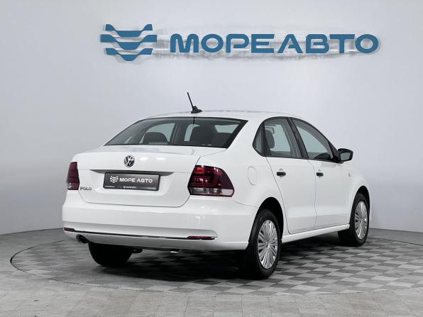 Volkswagen Polo V Рестайлинг с пробегом 2018 года, цена 1 350 000 рублей, 65304 км, седан, Автокод Объявления