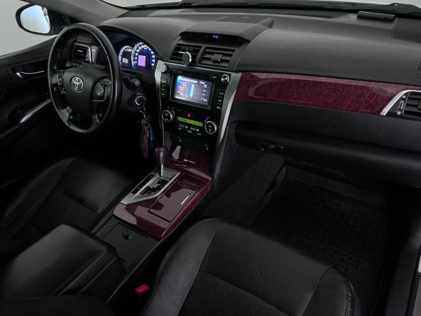 Toyota Camry VII (XV50) с пробегом 2012 года, цена 1 599 000 рублей, 260624 км, седан, Автокод Объявления