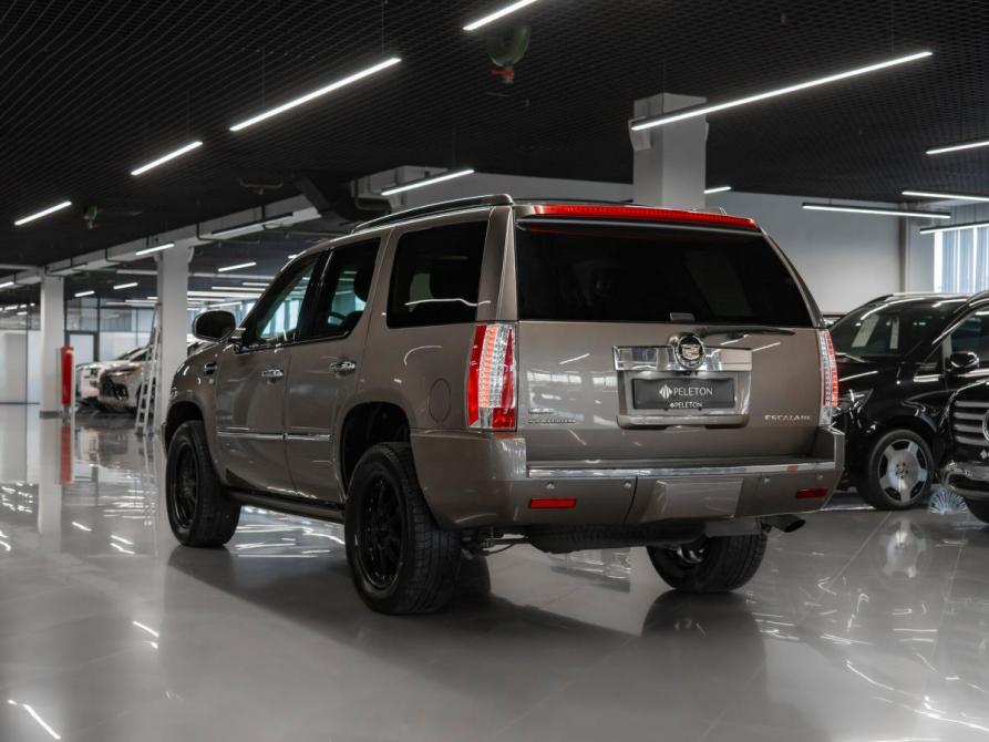 Cadillac Escalade III Москва  - изображение 4