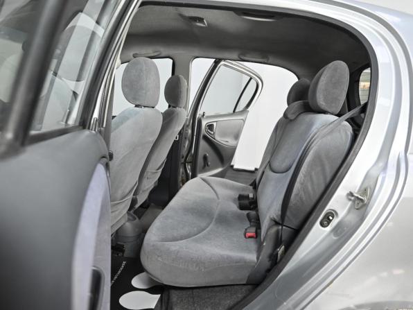 Toyota Yaris I с пробегом 2000 года, цена 279 000 рублей, 432000 км, хэтчбек, Автокод Объявления